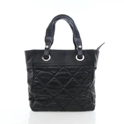 Chanel Vintage Pre-owned Nylon chanel-vskor Black, Dam