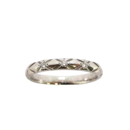 Chanel Vintage Pre-owned Platina ringar Gray, Dam