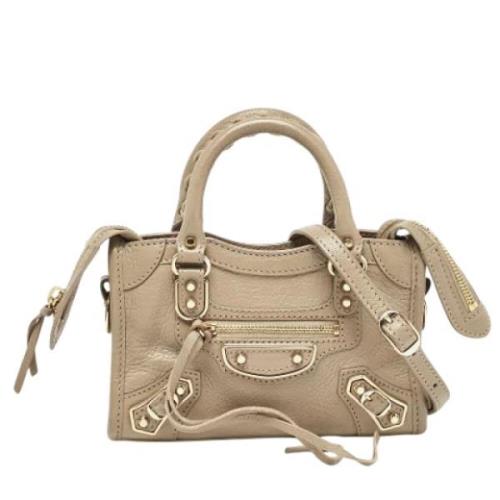 Balenciaga Vintage Pre-owned Laeder totevskor Beige, Dam