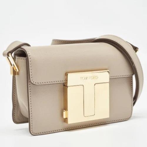 Tom Ford Pre-owned Pre-owned Laeder axelremsvskor Beige, Dam