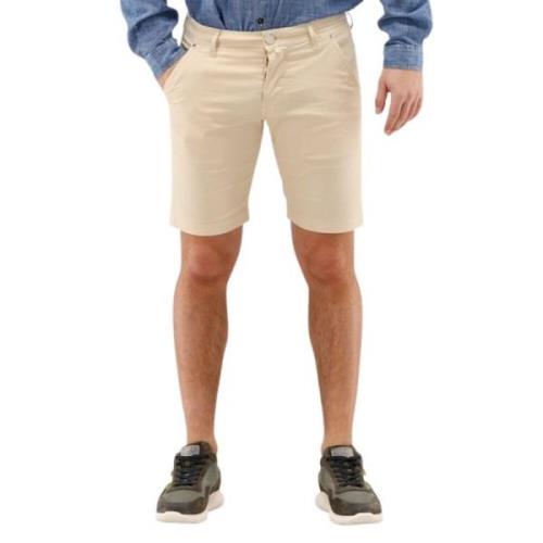 Jacob Cohën Beige Shorts för Stiliga solälskare Beige, Herr