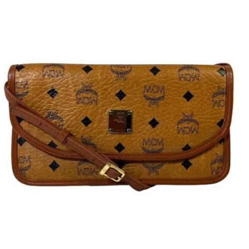 MCM Pre-owned Pre-owned Canvas axelremsvskor Brown, Dam