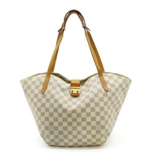 Louis Vuitton Vintage Pre-owned Plast louis-vuitton-vskor Beige, Dam