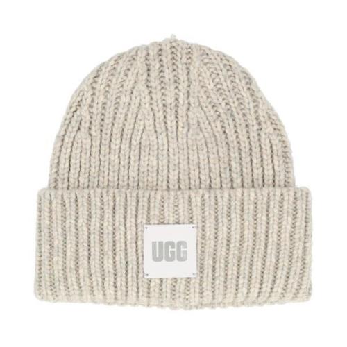 UGG Grå Beanie i Ullblandning med UGG Logo Patch Gray, Dam