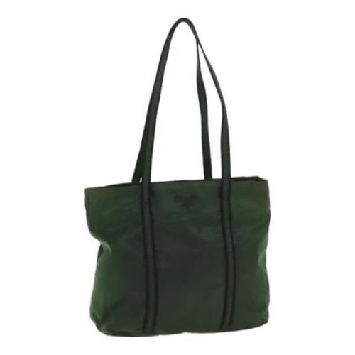 Prada Vintage Pre-owned Nylon prada-vskor Green, Dam