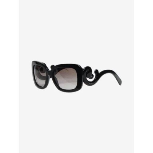 Prada Vintage Pre-owned Glas solglasgon Black, Dam