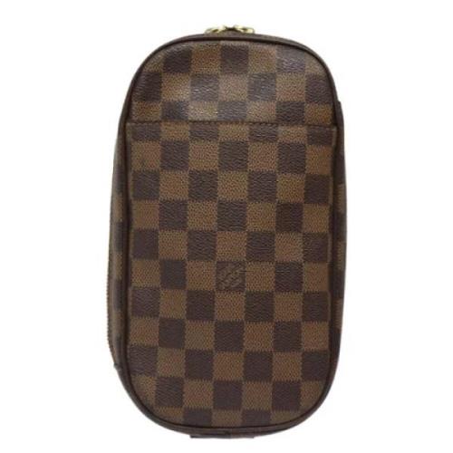 Louis Vuitton Vintage Pre-owned Canvas axelremsvskor Brown, Dam