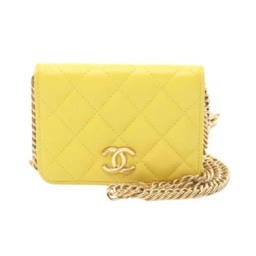 Chanel Vintage Pre-owned Laeder chanel-vskor Yellow, Dam