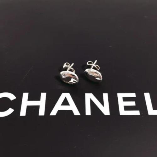 Chanel Vintage Pre-owned Metall chanel-smycken Gray, Dam