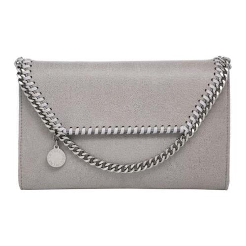 Stella McCartney Mini Crossbody Väska med Charm Detalj Gray, Dam