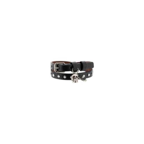 Alexander McQueen Dubbel Wrap Skull Armband med Nitar och Skull Amulet...