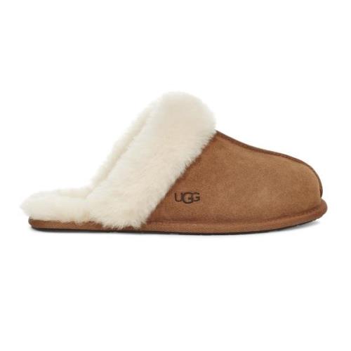 UGG Women's Scuffette II       Chestnut