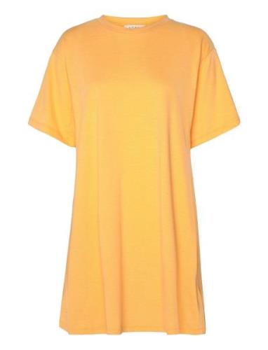 Payton A-Shape Dress Kort Klänning Orange NORR