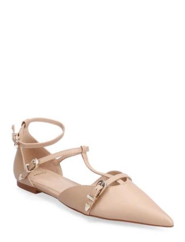 Shoes With Decorative Toe And Buckle Ballerinaskor Ballerinas Beige Ma...