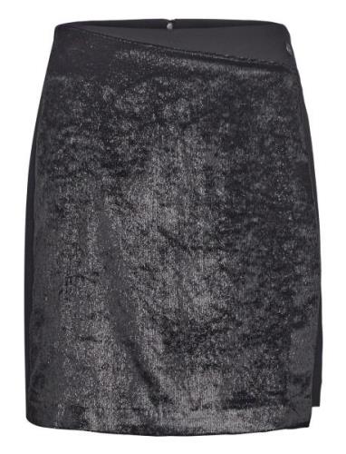 Tamaris Apparel Cannes Asymetrical Velvet Skirt Svart