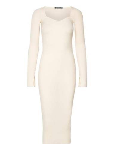 Knitted Midi Dress Knälång Klänning White Gina Tricot