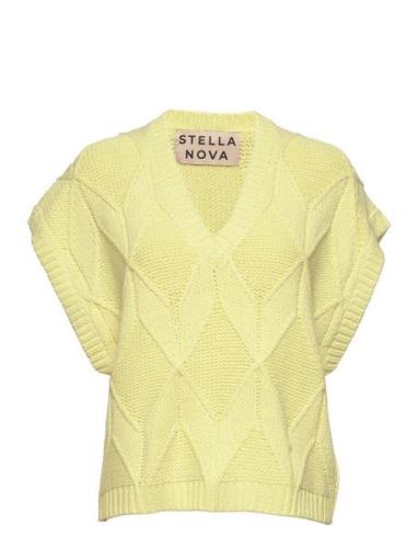 Gilda Vests Knitted Vests Yellow Stella Nova