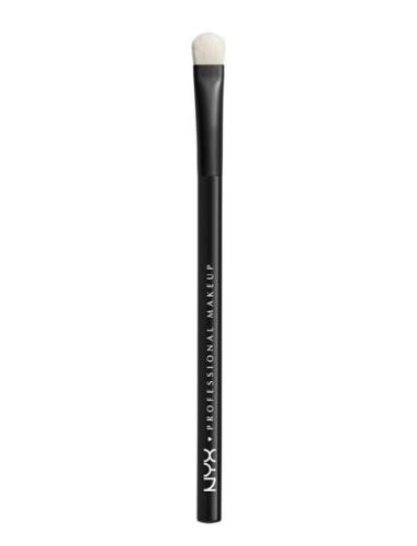 Micro Smudging Brush Ögonskuggsborste NYX Professional Makeup