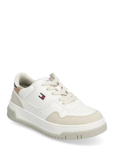 Low Cut Lace-Up Sneaker Låga Sneakers Cream Tommy Hilfiger