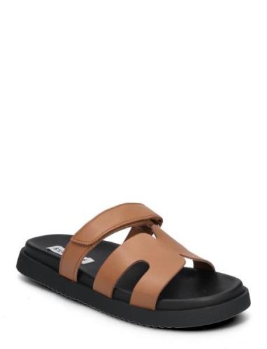 Missile Sandal Platta Sandaler Brown Steve Madden