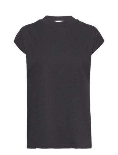 Maggie T-Shirt Tops T-shirts & Tops Short-sleeved Black House Of Dagma...
