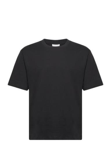 Over Tee S/S Tops T-shirts Short-sleeved Black Lindbergh
