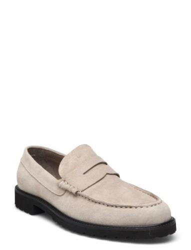 Garment Project Penny Loafer - Earth Suede Beige