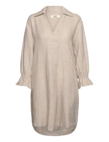 Pegiw Dress Knälång Klänning Beige InWear