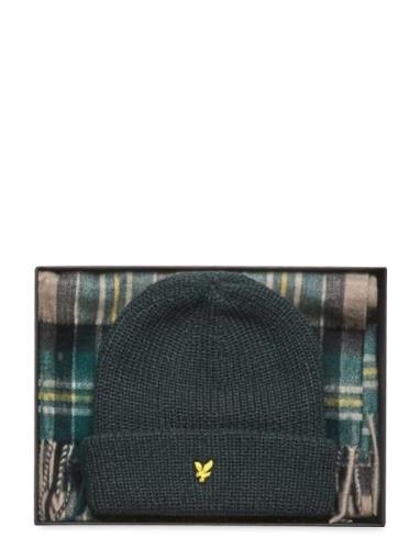 Lyle & Scott Lambswool Blend Checked Scarf And Beanie Gift Set Khaki G...