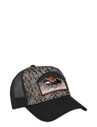 Upfront Halti A-Shape Trucker Cap Svart